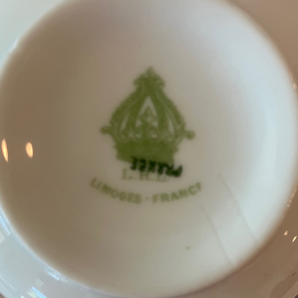 VINTAGE LIMOGES FRANCE L. R. L. TEACUP AND SAUCER W/ROSES & VIOLETS - Picture 11 of 11